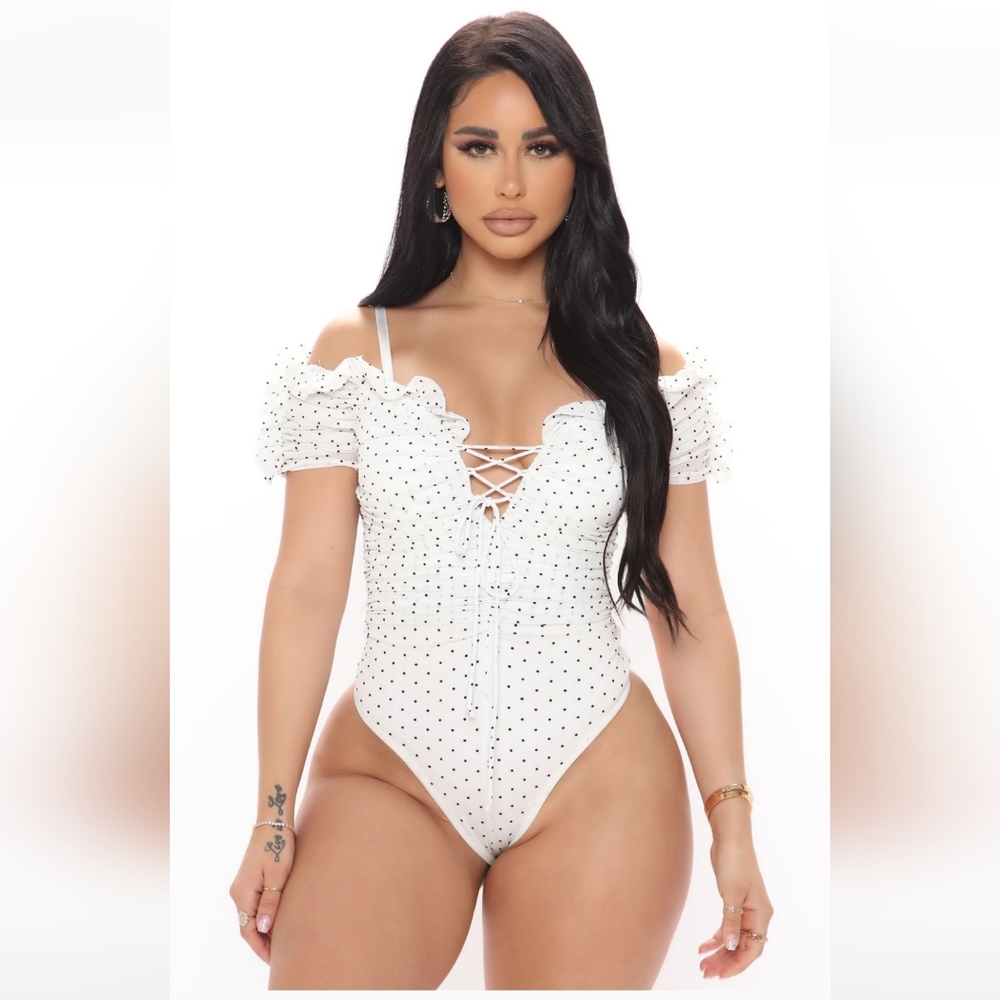 New with Tags Fashion Nova Polka White Black Bodysuit Size L